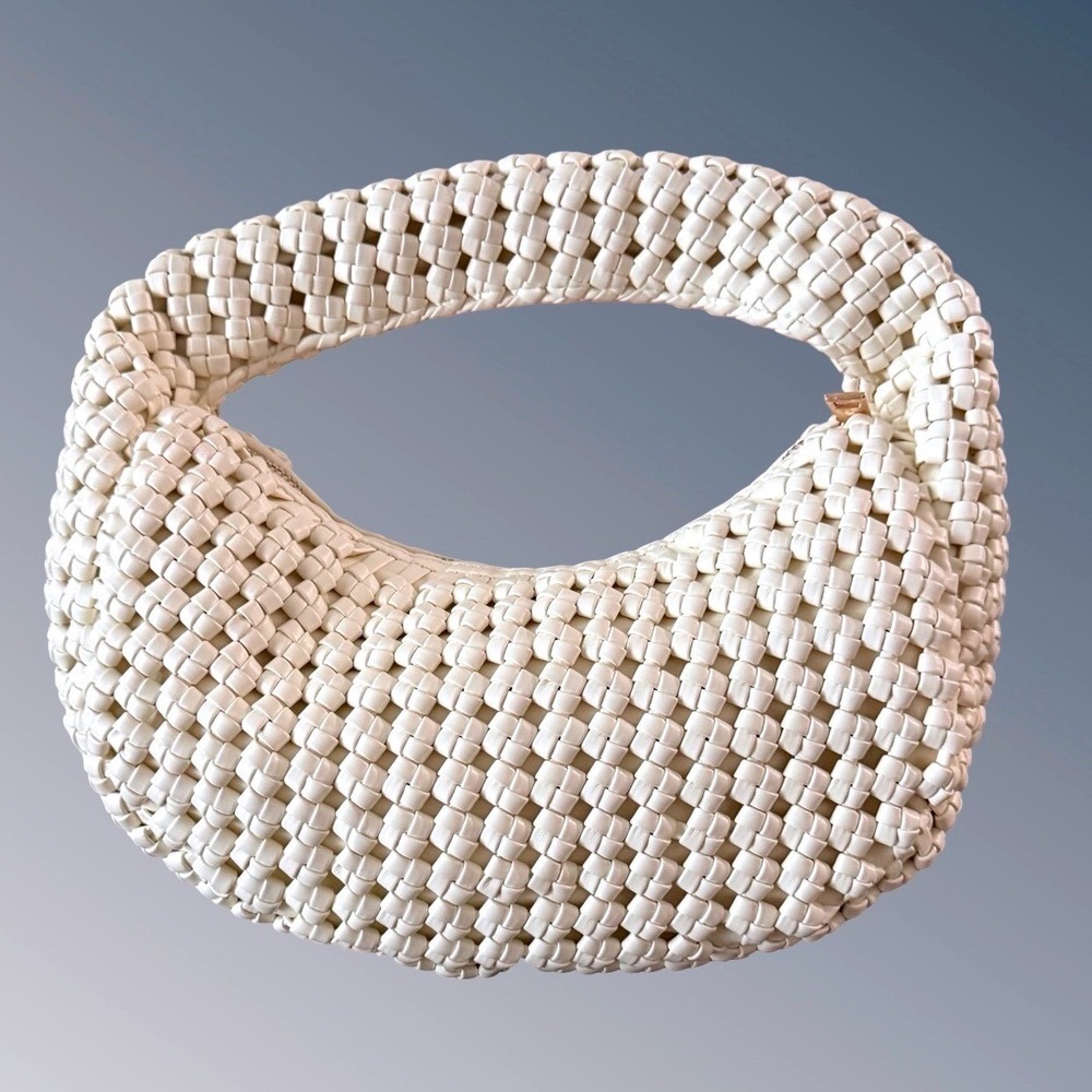 Antik Kraft Woven Hobo Bag Off White Basketweave Crescent Purse Gold Zip
